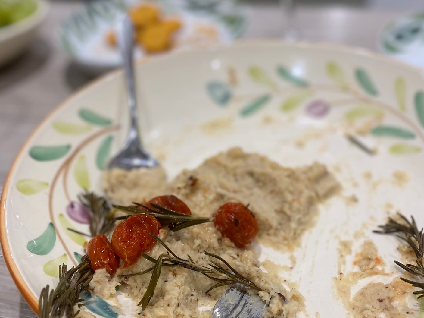 Parsnip, bean and hazelnut dip