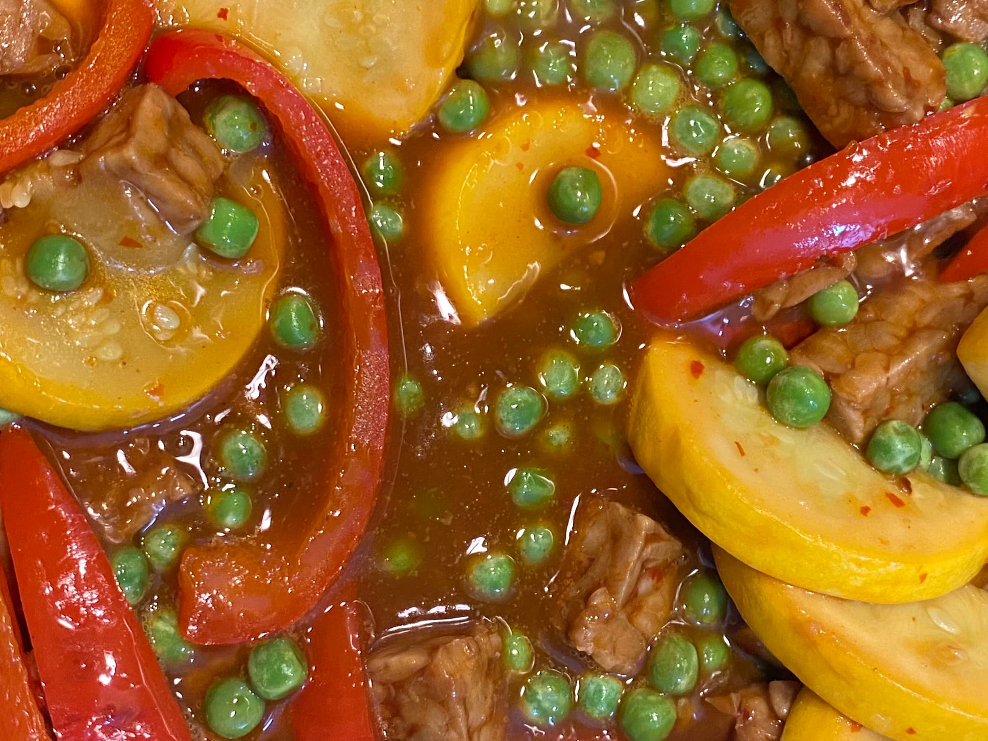 Sesame, ginger and lime stir fry sauce