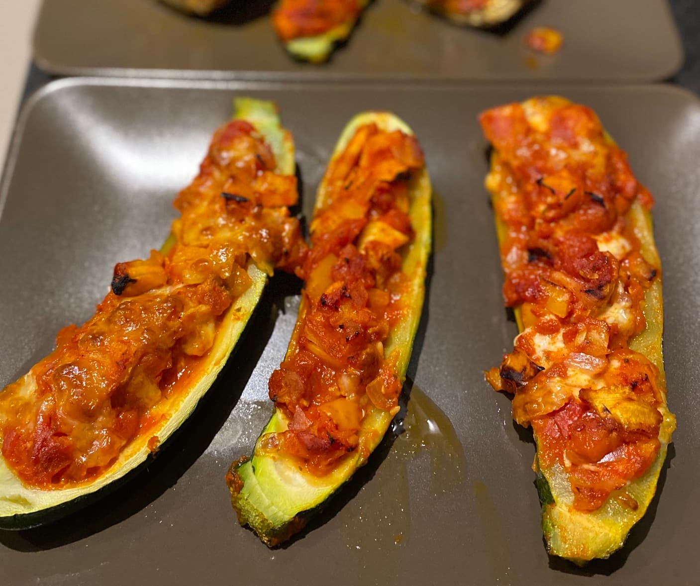Stuffed courgettes