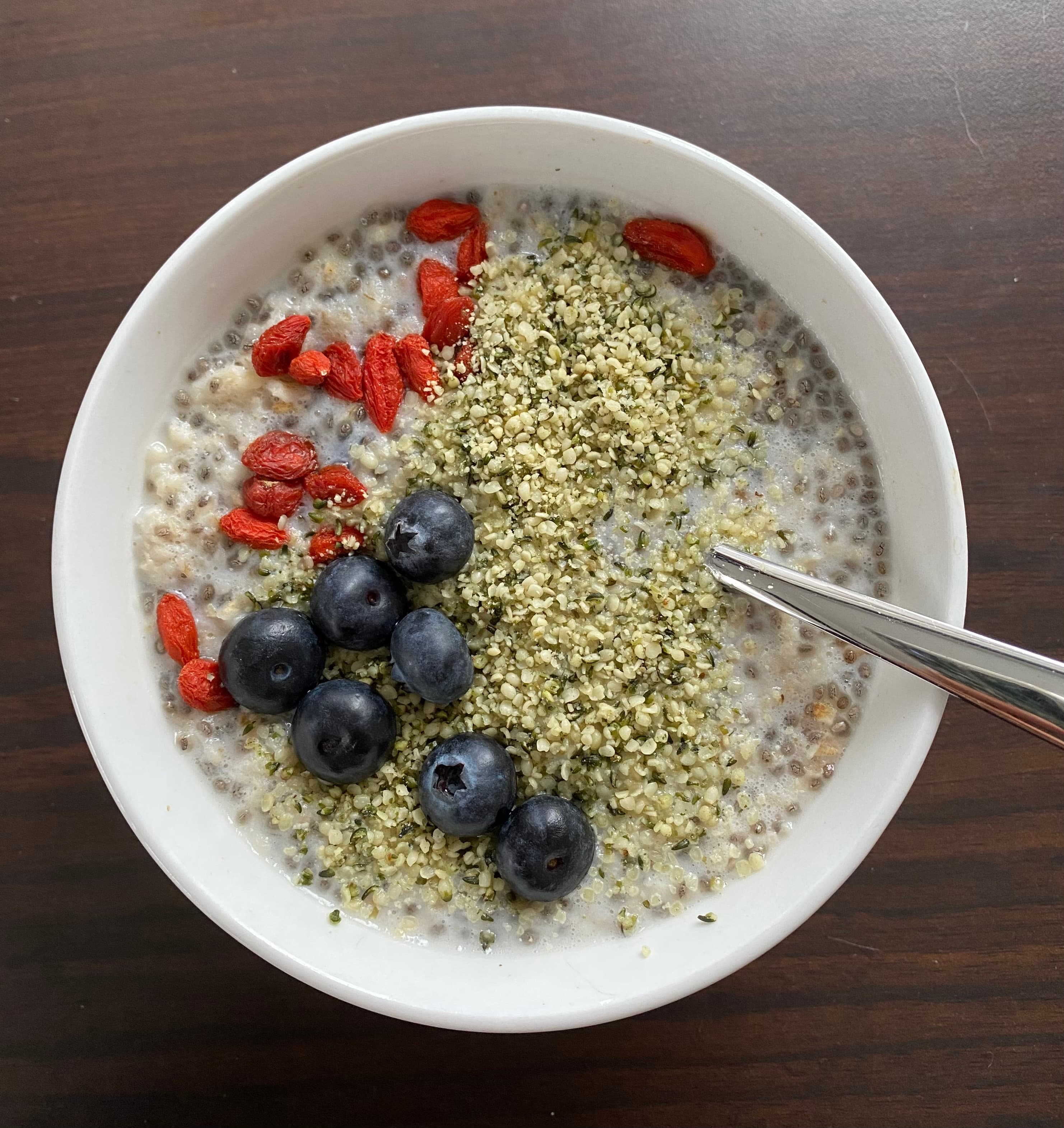 Super berries porridge