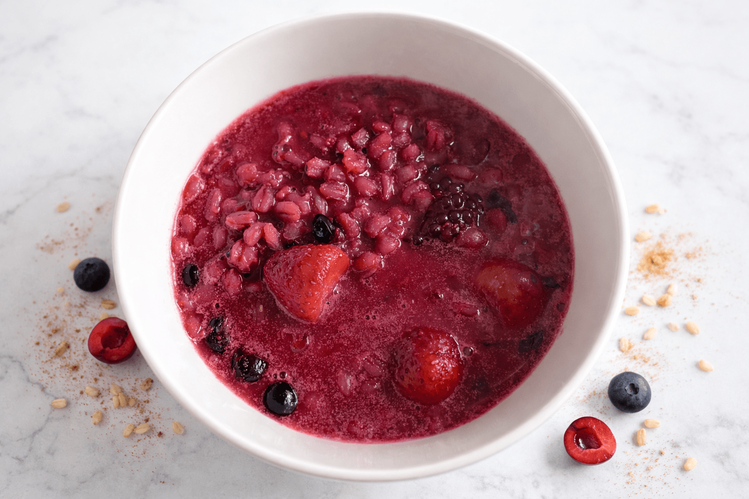 Berry pearl barley porridge
