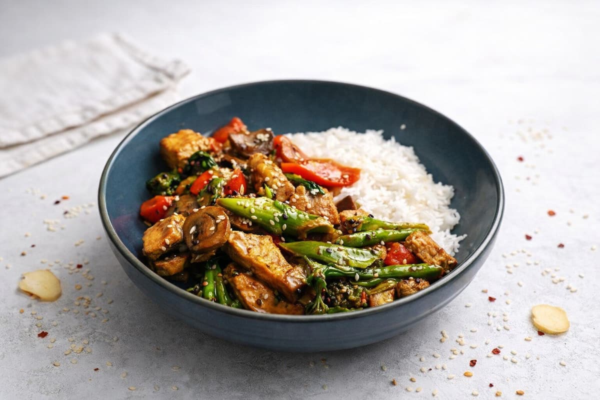 Tempeh and vegetable stir fry