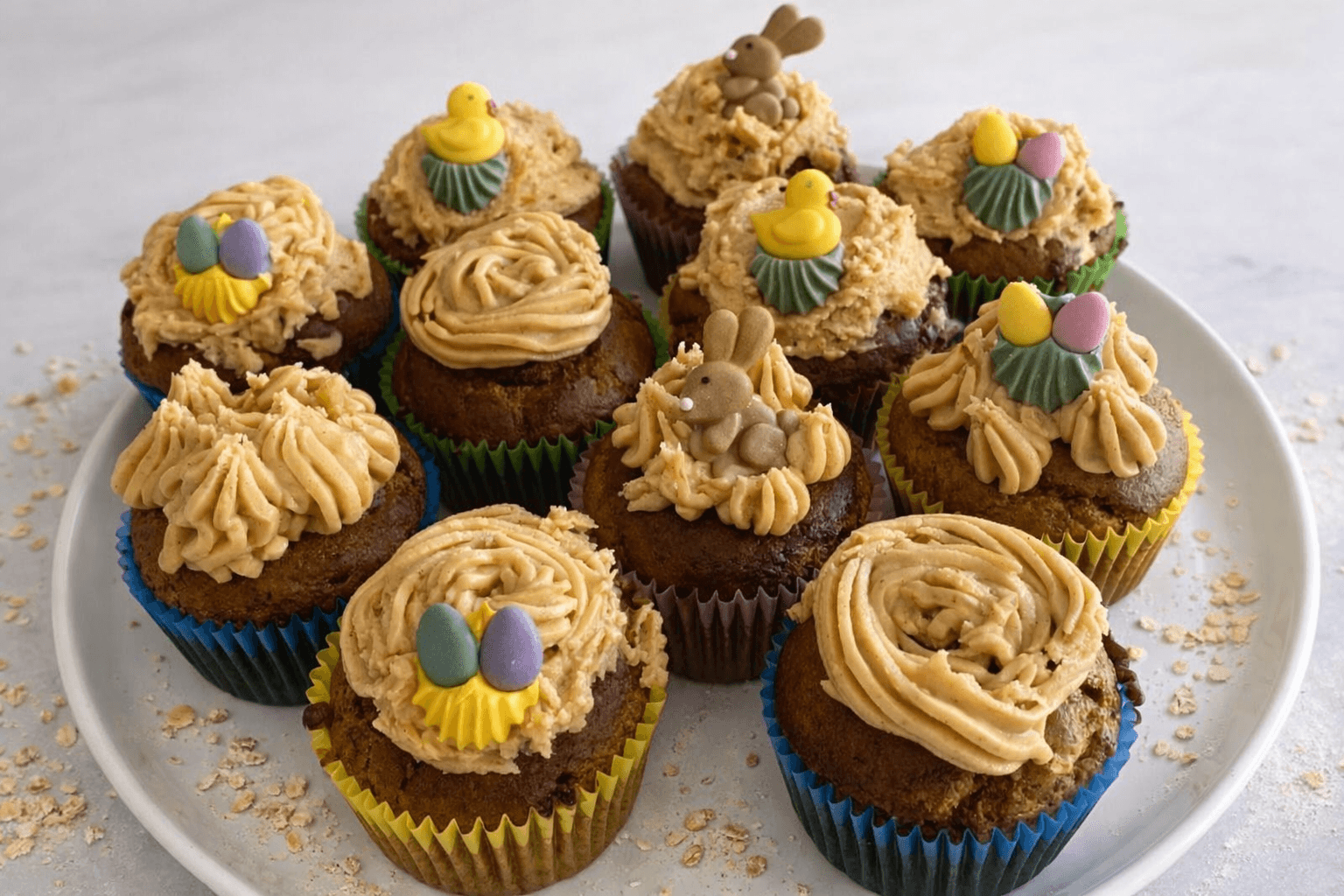 Banana cupcakes with peanut butter frosting