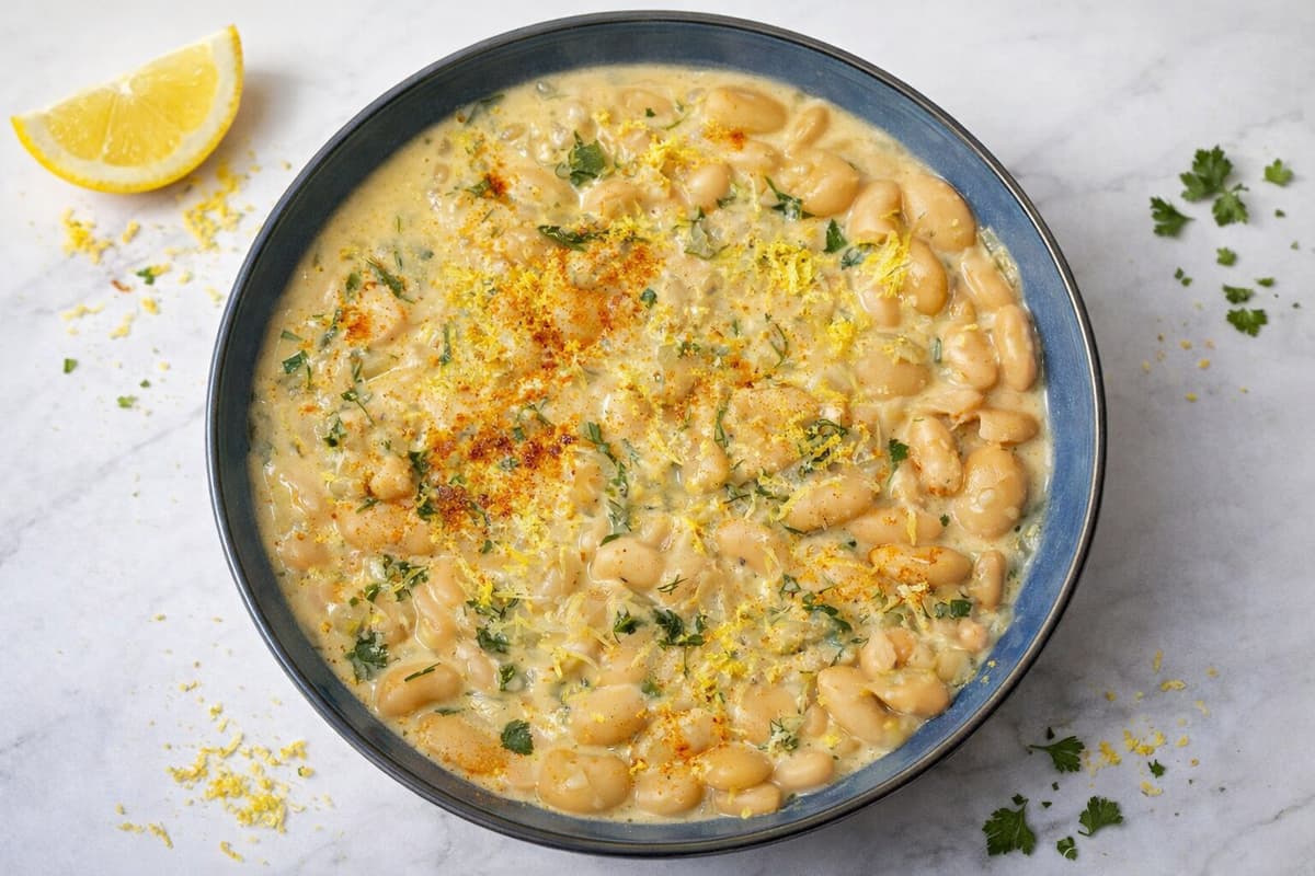 Creamy lemon and herb white beans