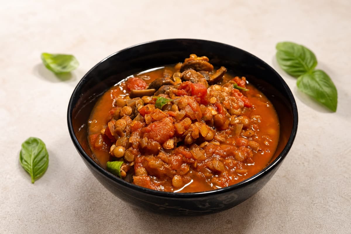 Mushroom and lentil tomato stew