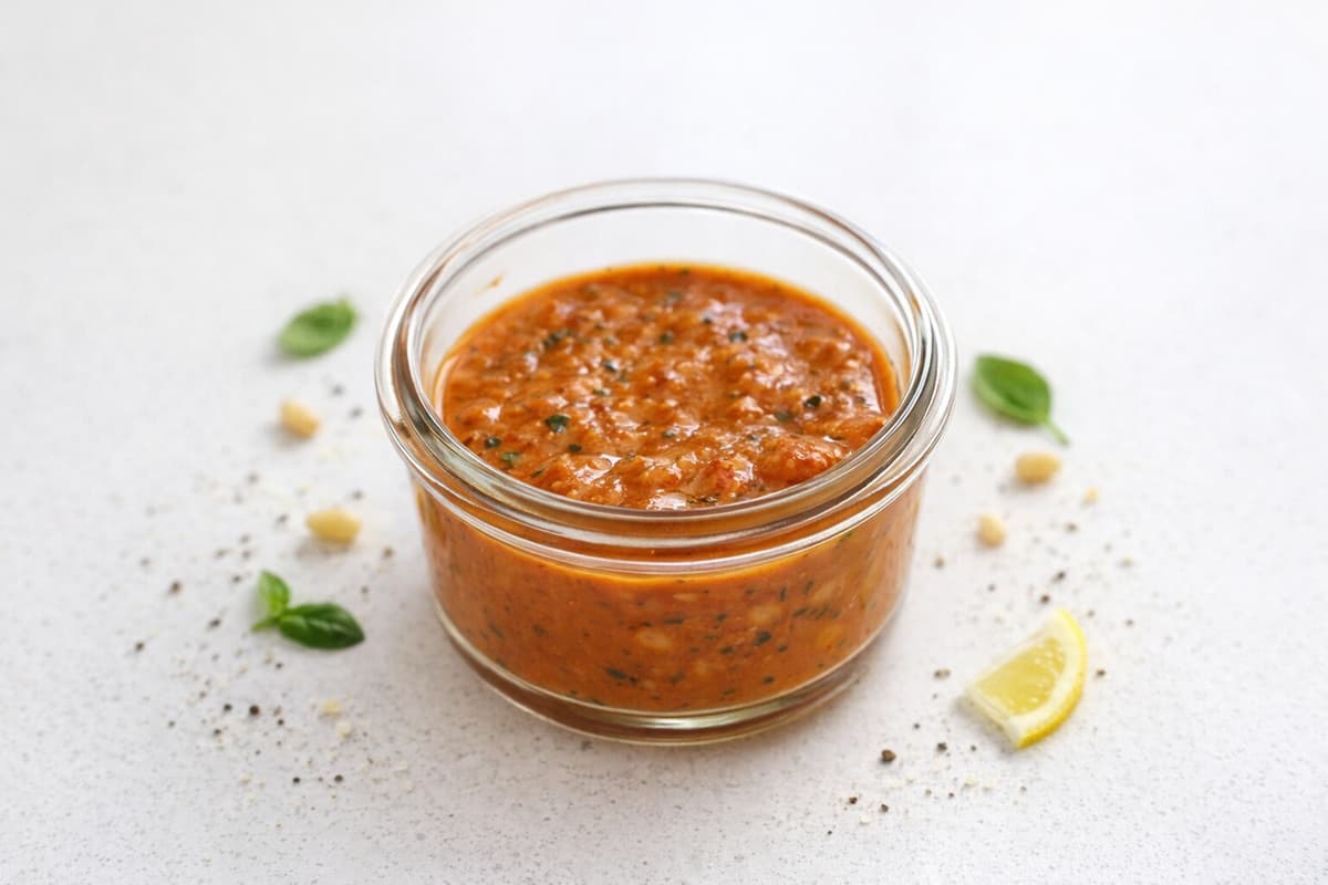 Roasted red pepper pesto