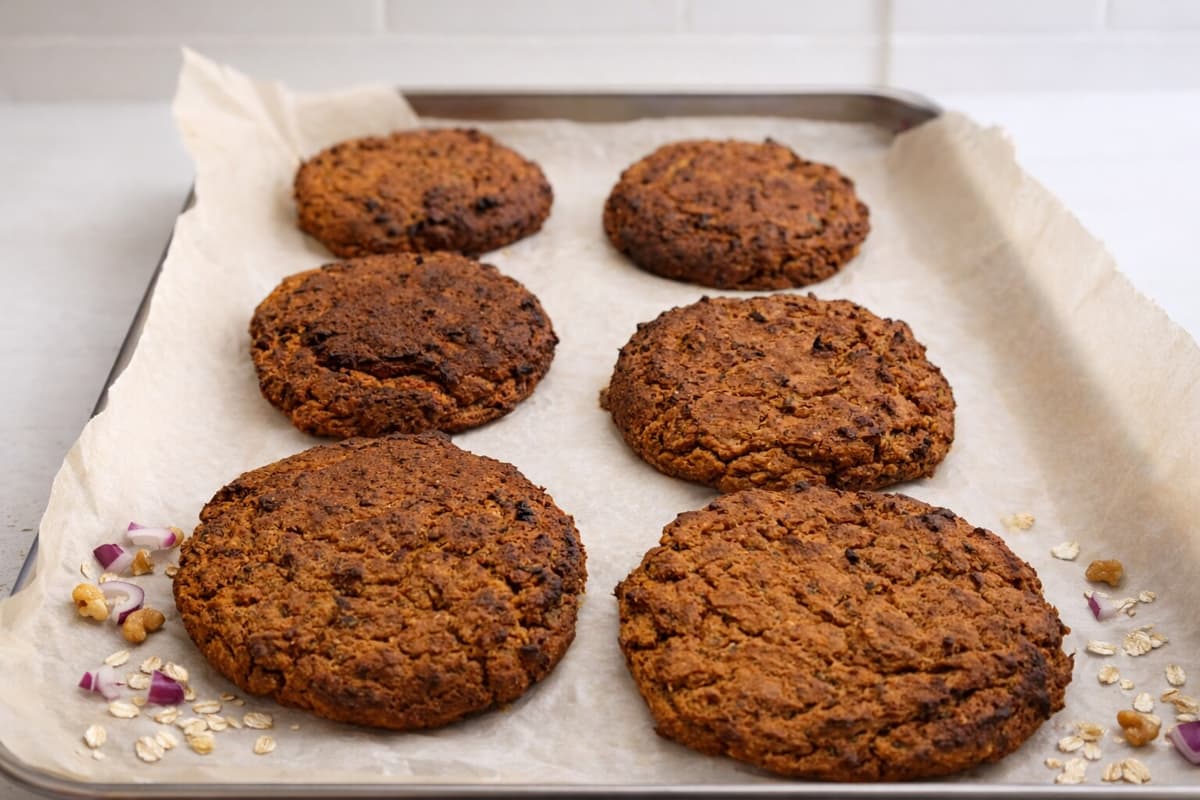Sweet potato and black bean burgers